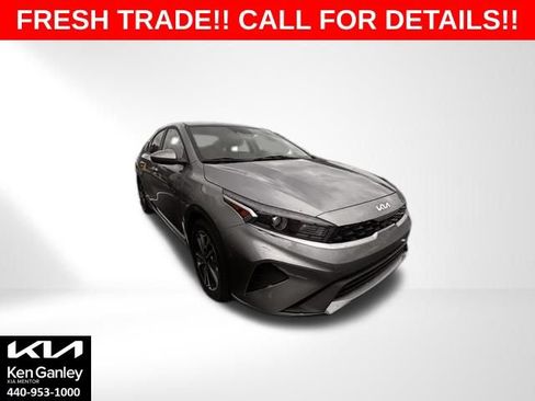 Certified 2024 Kia Forte LXS FWD image 1