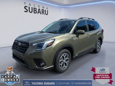 Used 2024 Subaru Forester Premium AWD/4WD image 1