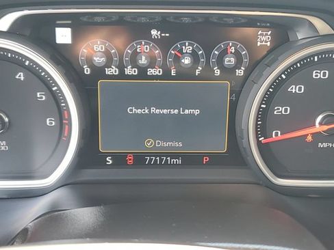 Used 2021 Chevrolet Tahoe High Country w/ Premium Package AWD/4WD image 15