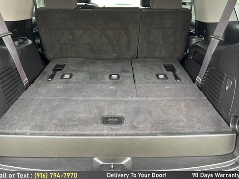 Used 2017 Chevrolet Tahoe LS w/ Enhanced Driver Alert Package image 12