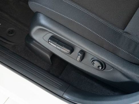 Certified 2025 Honda CR-V EX image 13