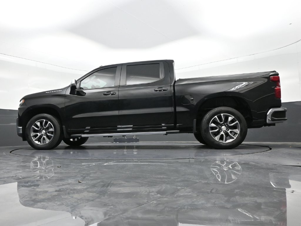 Used 2022 Chevrolet Silverado 1500 LT w/ Leather Package RWD image 19
