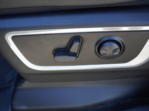 Used 2022 RAM 1500 Laramie AWD/4WD image 24