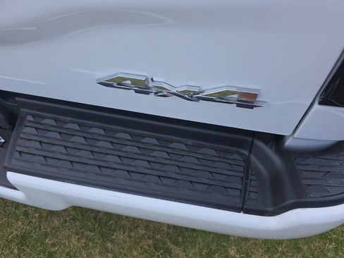 Used 2025 RAM 3500 Big Horn AWD/4WD image 16