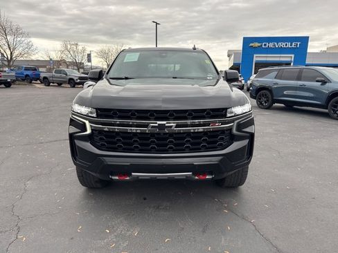 Used 2021 Chevrolet Tahoe Z71 w/ Z71 Signature Package image 2