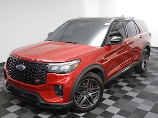 Used 2025 Ford Explorer ST w/ Sun And Sound Package video 2