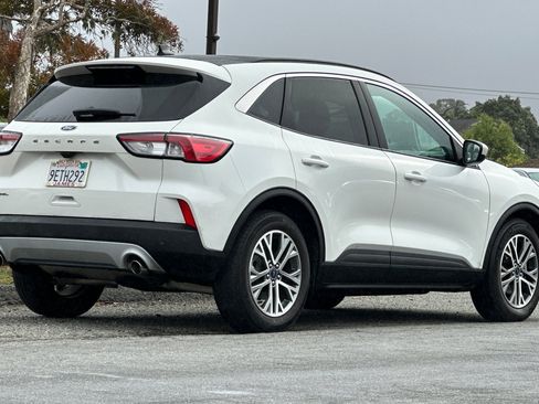 Used 2022 Ford Escape SEL FWD image 5