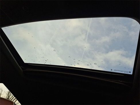 Used 2024 GMC Sierra 3500 Denali Ultimate image 14