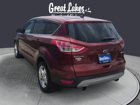 Used 2015 Ford Escape SE FWD image 3