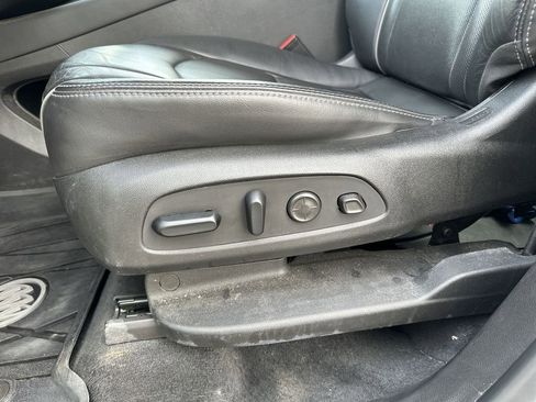 Used 2021 Buick Enclave Avenir image 12