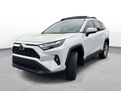 Used 2025 Toyota RAV4 XLE Premium w/ Weather Package image 2