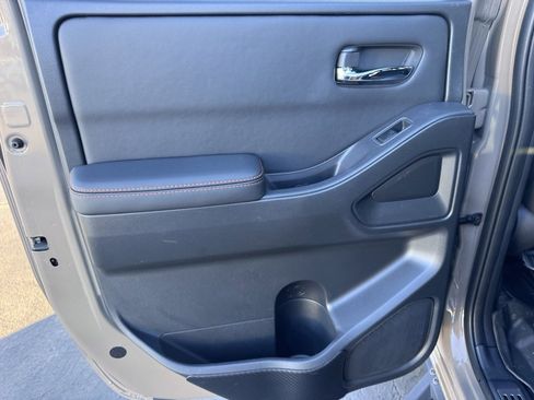 Used 2023 Nissan Frontier PRO-4X w/ Tow Package image 28