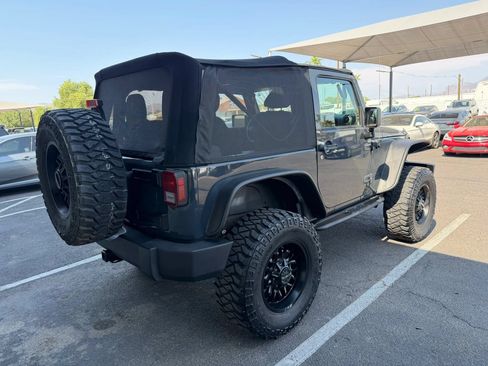 Used 2016 Jeep Wrangler Sport w/ Quick Order Package 23S AWD/4WD image 12