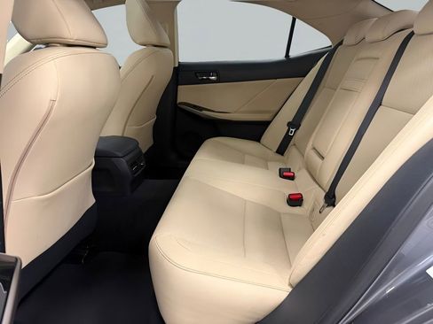 Used 2016 Lexus IS 200t RWD image 14