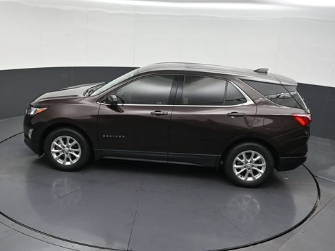 Used 2020 Chevrolet Equinox LT FWD image 16