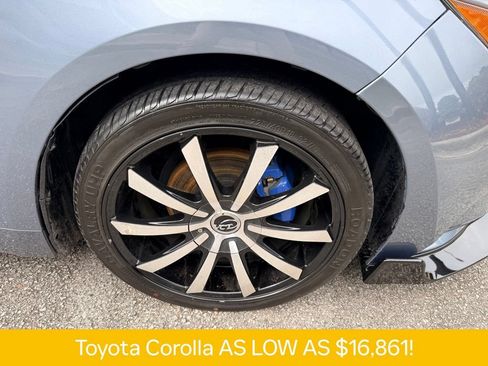 Used 2020 Toyota Corolla LE FWD image 31