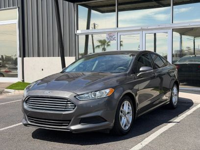 Used 2016 Ford Fusion SE