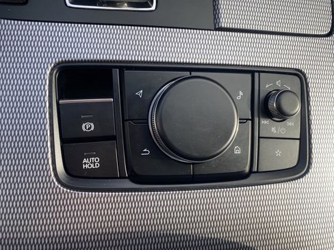 Certified 2025 MAZDA CX-70 Plug-In Hybrid w/ Premium Plus image 26