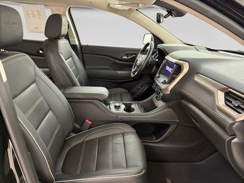 Used 2023 GMC Acadia Denali w/ Denali Ultimate Package image 14