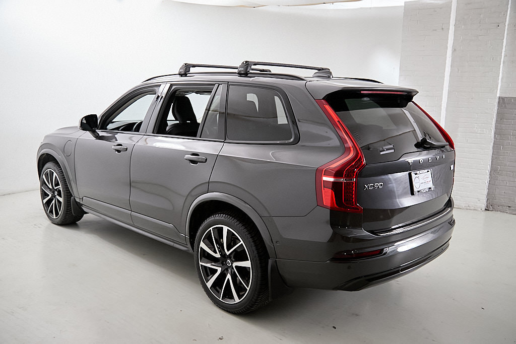 Certified 2023 Volvo XC90 T8 Plus w/ Protection Package AWD/4WD image 9