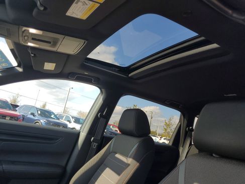 Certified 2025 Honda CR-V Sport image 25