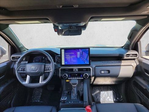 Used 2024 Toyota Tacoma Limited w/ Limited Package (LT) AWD/4WD image 14