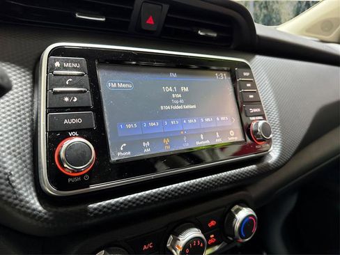 Used 2022 Nissan Kicks S FWD image 14