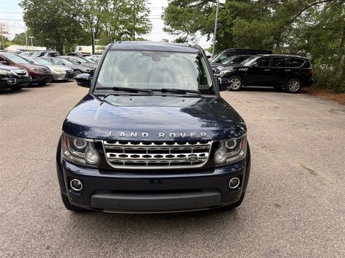 Used 2016 Land Rover LR4 HSE LUX AWD/4WD image 3