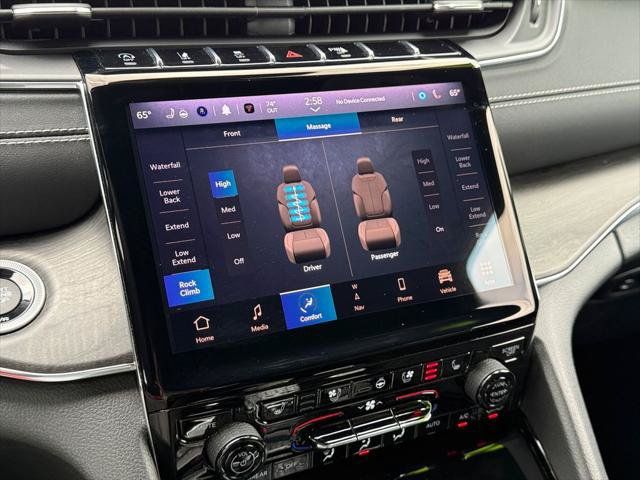 Certified 2023 Jeep Grand Cherokee Overland w/ Luxury Tech Group IV AWD/4WD image 19