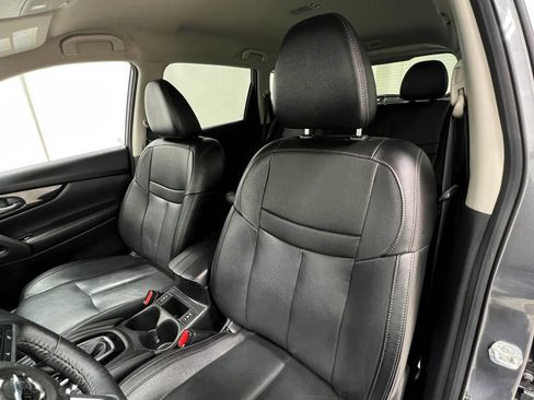 Used 2019 Nissan Rogue SL AWD/4WD image 14