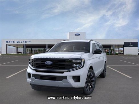 New 2026 Ford Expedition Max Platinum image 2