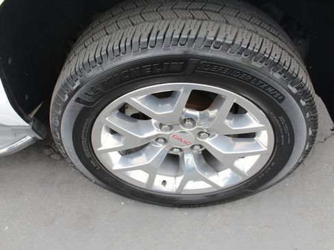 Used 2015 GMC Yukon SLT w/ Open Road Package image 14