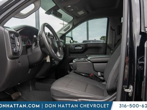 Used 2021 Chevrolet Silverado 1500 Custom Trail Boss AWD/4WD image 3