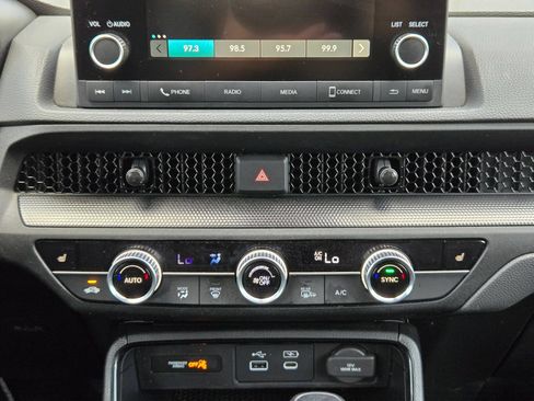 Used 2024 Honda CR-V Sport image 18