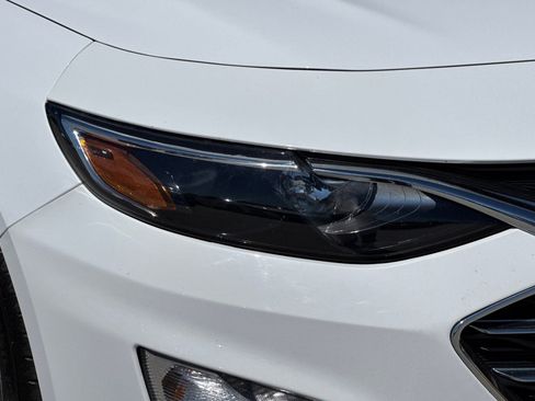 Used 2023 Chevrolet Malibu LT FWD image 10