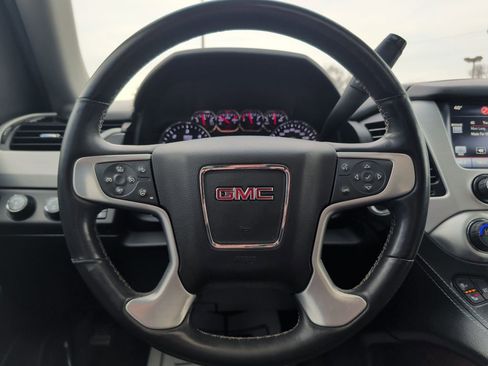 Used 2015 GMC Yukon SLT image 11