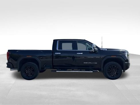 Used 2024 GMC Sierra 2500 Denali AWD/4WD image 23