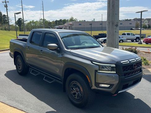 New 2026 Nissan Frontier PRO-4X w/ Pro Premium Package image 8