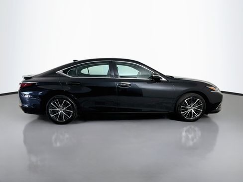 Used 2022 Lexus ES 350 w/ Premium Package FWD image 11