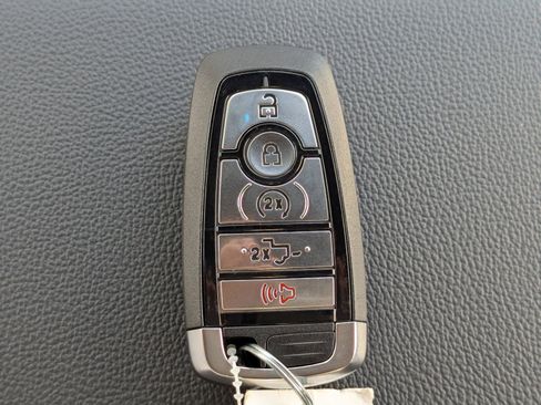 New 2025 Ford F150 Lariat w/ Equipment Group 501A Mid image 32