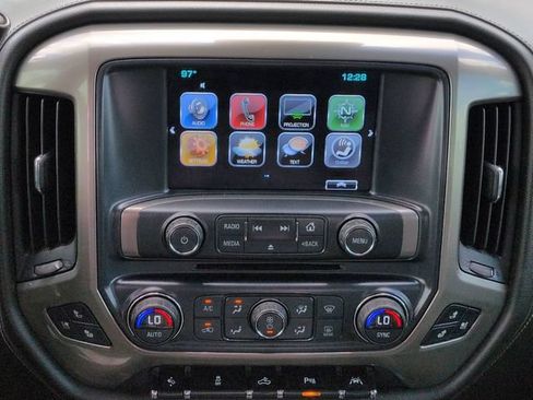 Used 2017 Chevrolet Silverado 1500 High Country AWD/4WD image 18