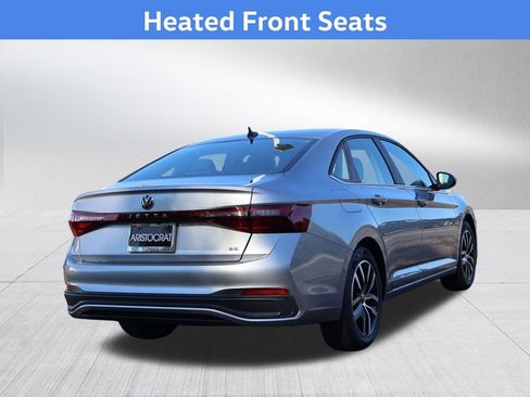 New 2026 Volkswagen Jetta SE image 8
