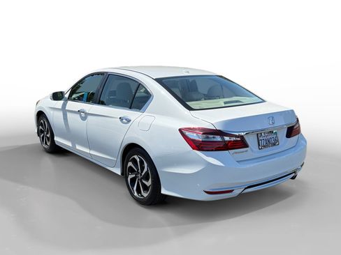 Used 2017 Honda Accord EX-L image 3