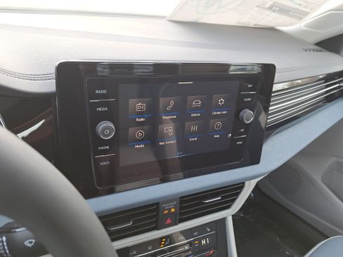 New 2026 Volkswagen Jetta SE image 21