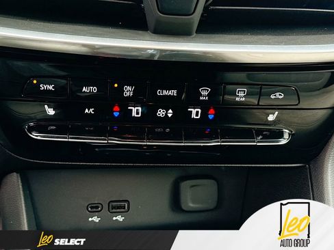 Used 2024 Buick Encore GX Avenir w/ Avenir Convenience Package image 15