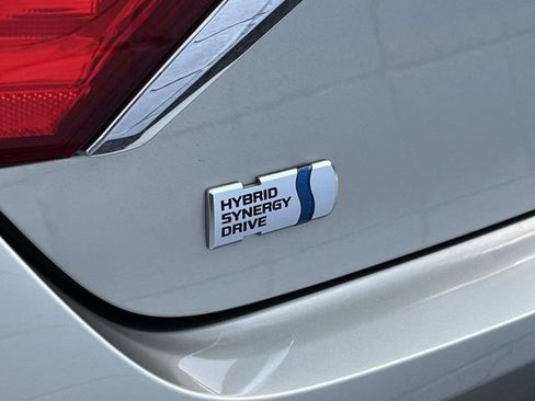 Used 2016 Toyota Camry LE FWD image 10