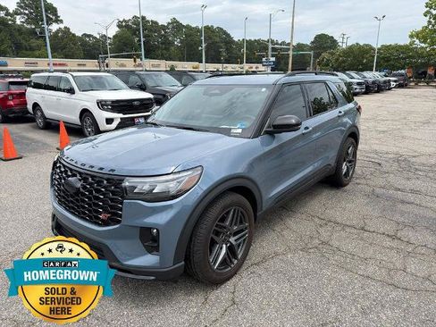 Certified 2025 Ford Explorer ST w/ Sun And Sound Package AWD/4WD image 1