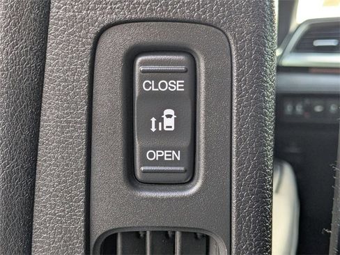 Used 2026 Honda Odyssey Sport-L image 14