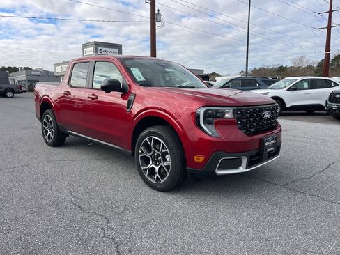 New 2025 Ford Maverick Lariat image 4
