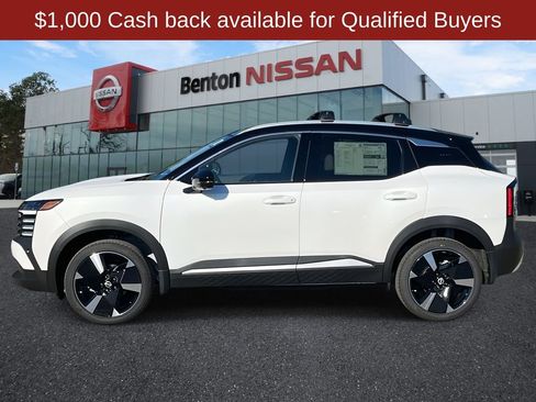 New 2026 Nissan Kicks SR image 10